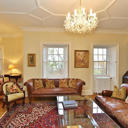 Ramsay Garden - Spacious 3-Bedroom Apartment Next To Edinburgh Castle Eksteriør bilde