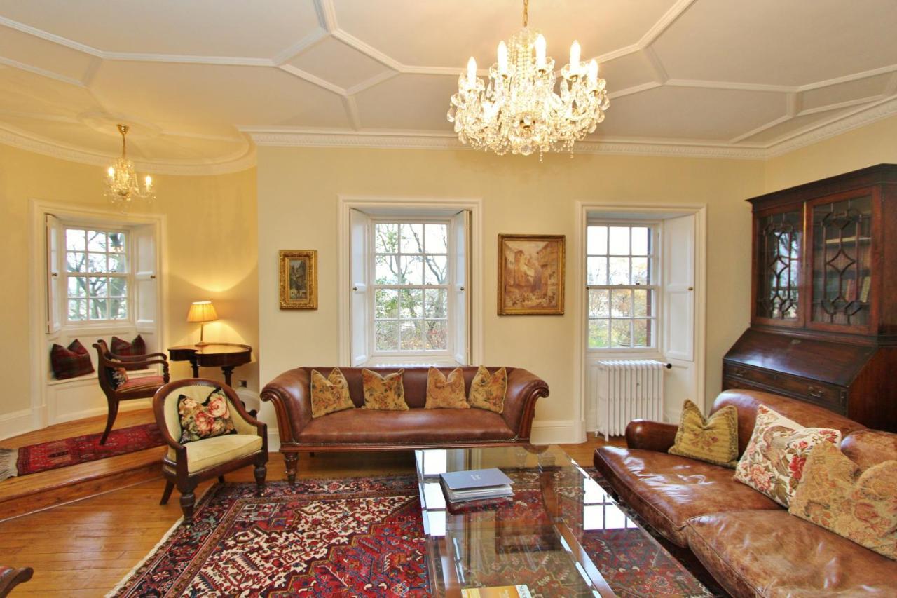Ramsay Garden - Spacious 3-Bedroom Apartment Next To Edinburgh Castle Eksteriør bilde